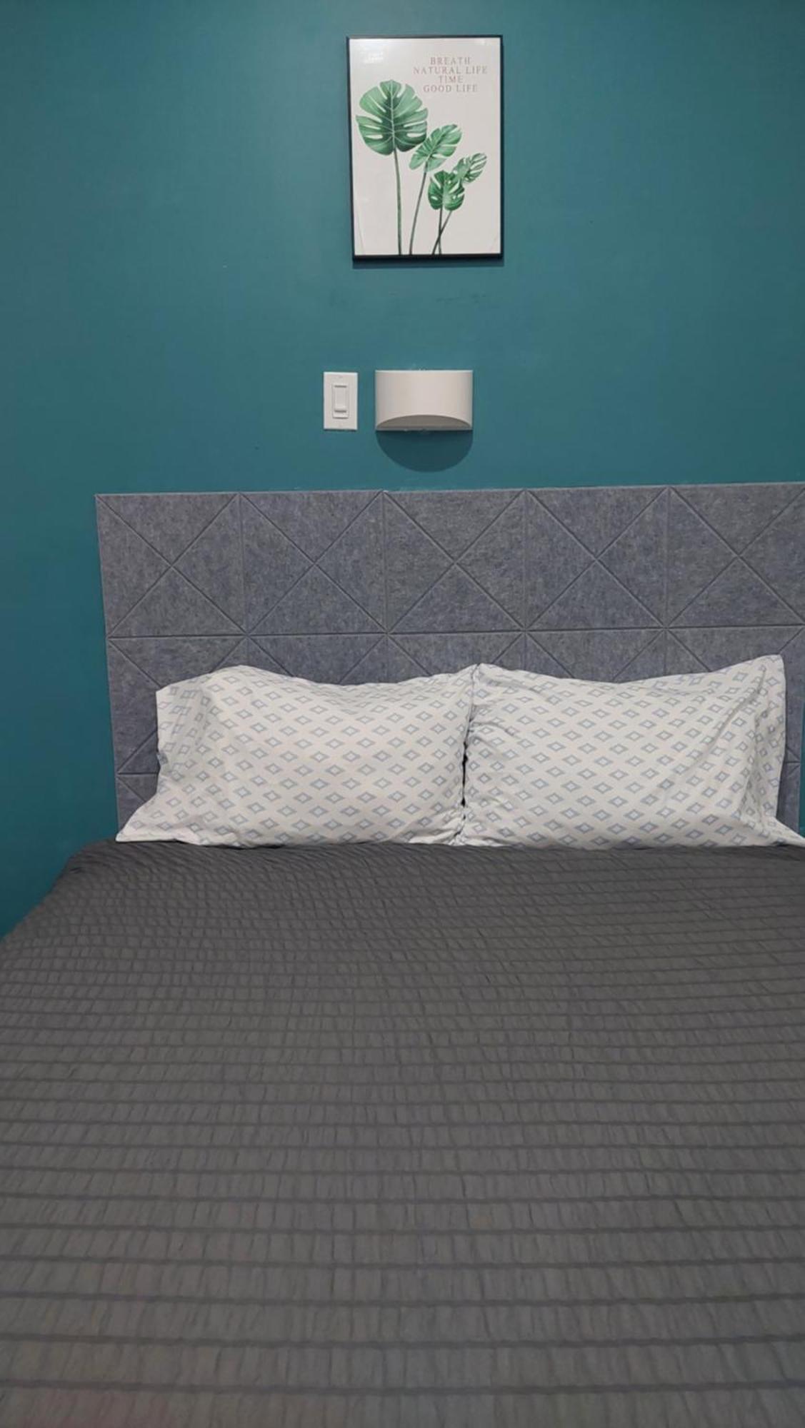 Apd Hotel مونتريال المظهر الخارجي الصورة