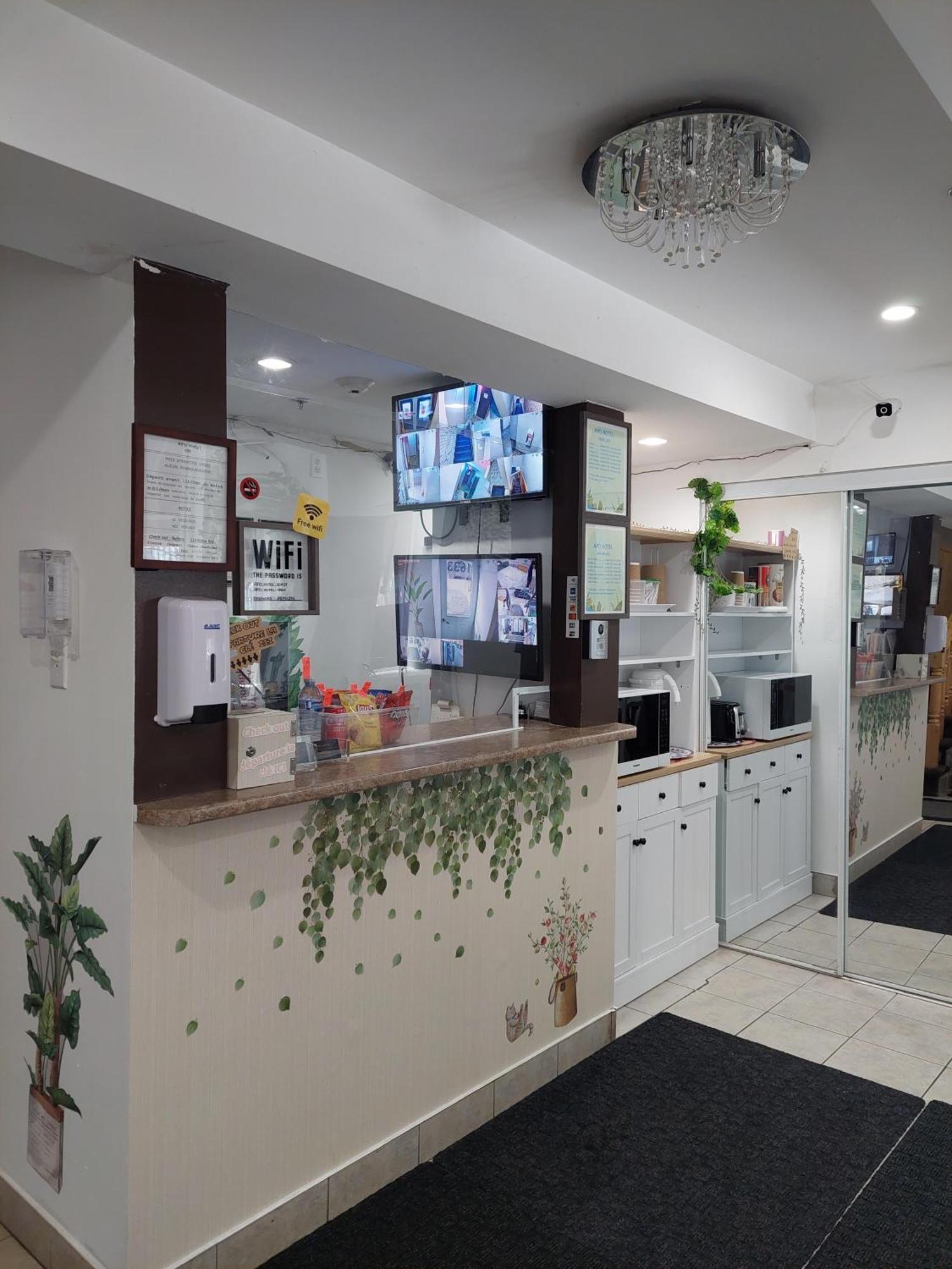 Apd Hotel مونتريال المظهر الخارجي الصورة